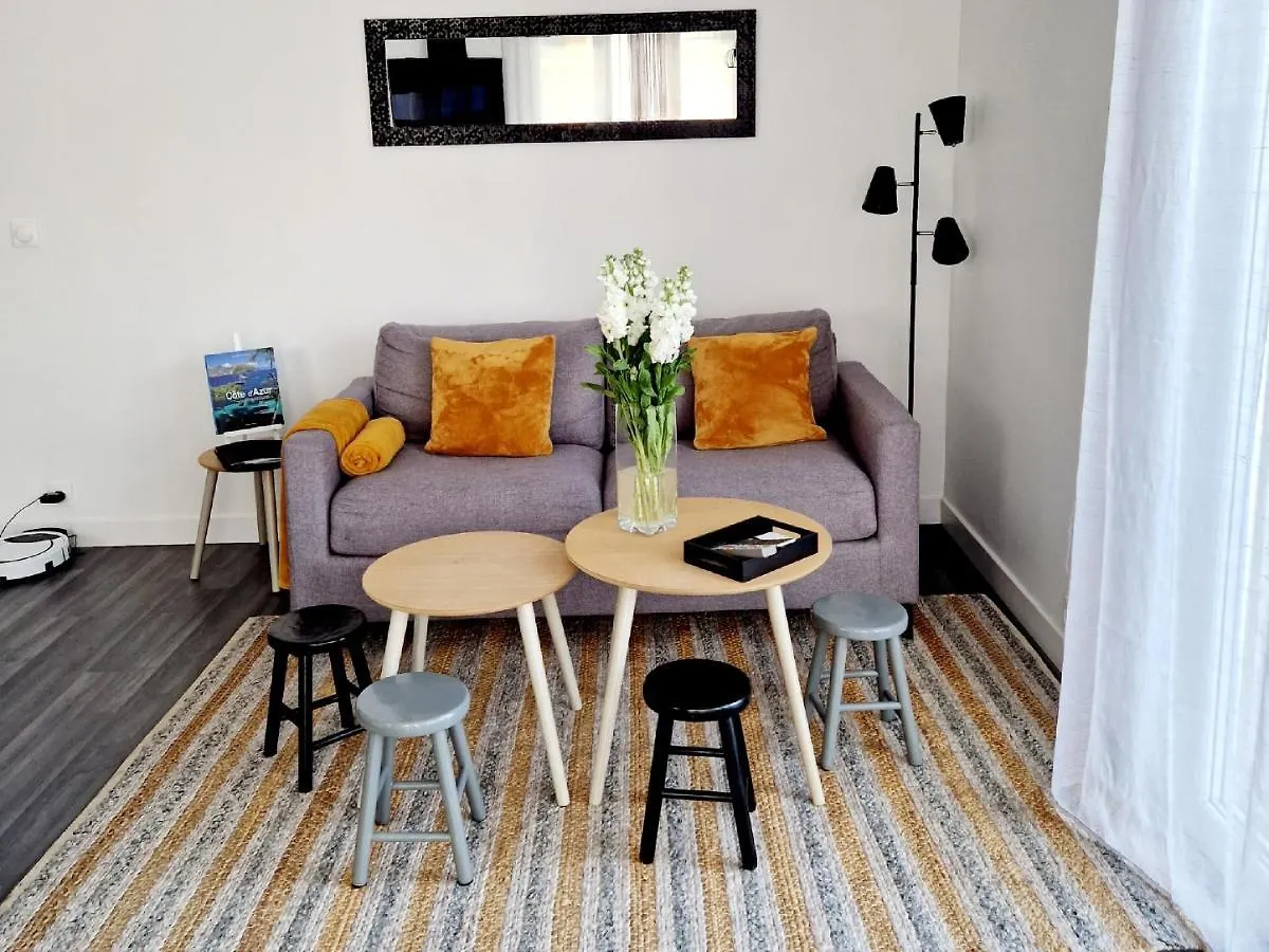 Nice Charmant 3 Pieces Proche Mer Parking Apartment